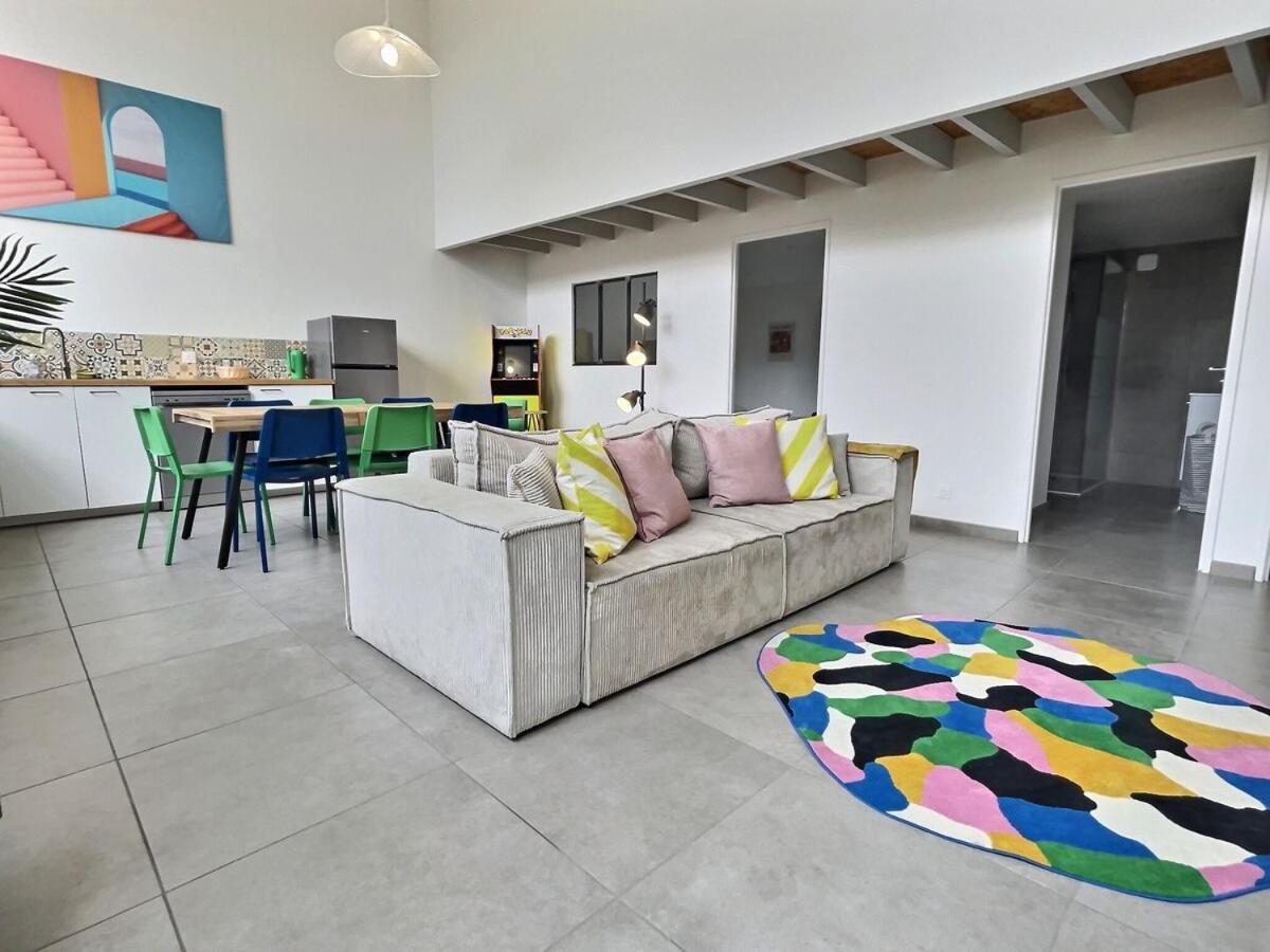 Pop - Apartment *